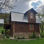 дерев'яний будинок з банею Apartment *